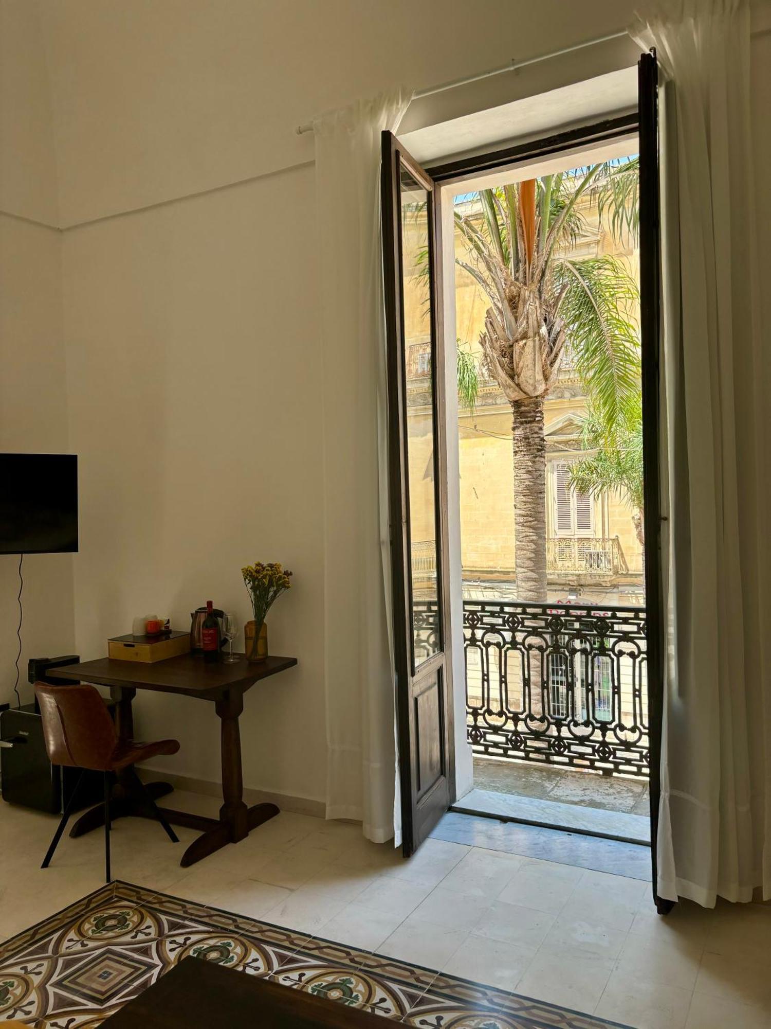 Palazzo Conserva Brindisi Exterior photo